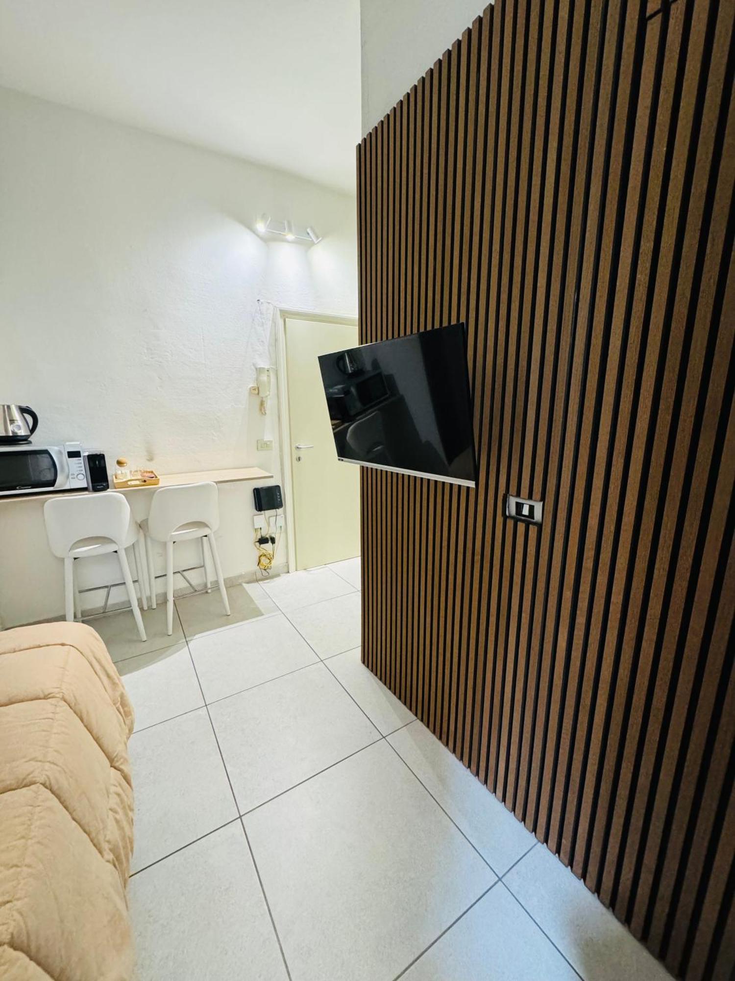 Tiny & Cosy Studio Flat In Como Ngoại thất bức ảnh