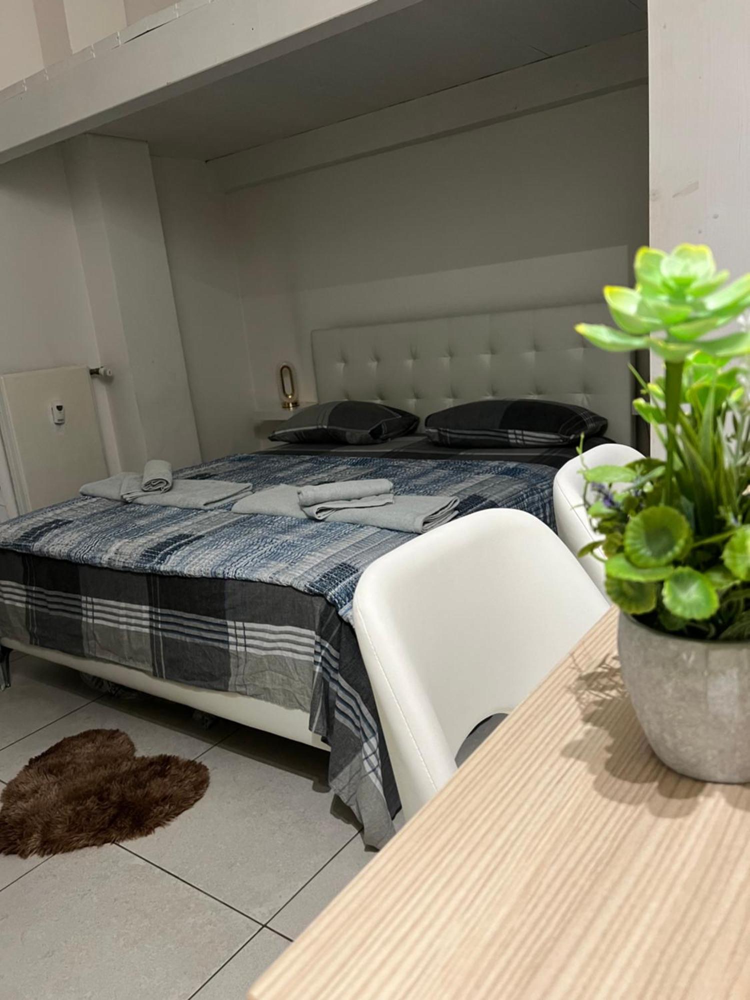 Tiny & Cosy Studio Flat In Como Ngoại thất bức ảnh